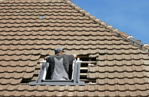 Pose de velux - Carignan-de-Bordeaux